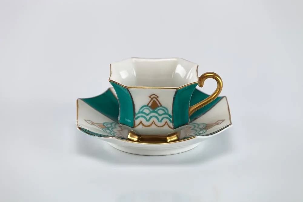 Filiżanki Rosenthal: Historia i wartość kolekcjonerska porcelany