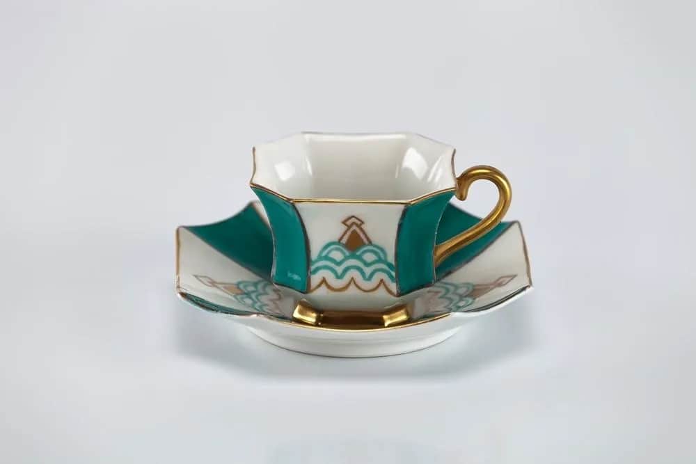 Filiżanki Rosenthal: Historia i wartość kolekcjonerska porcelany